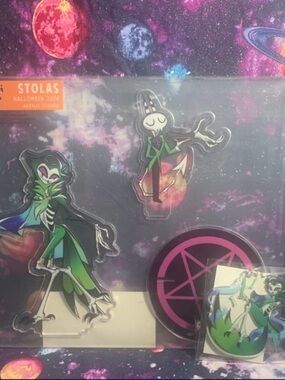 Helluva Boss Stolas Halloween Standee & Keychain